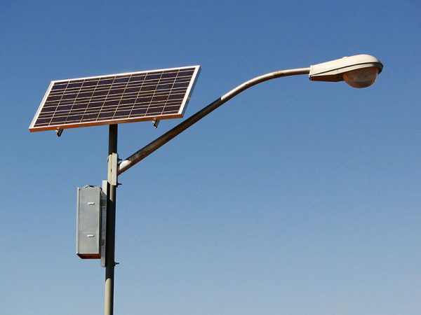GLAUCO DINIZ DUARTE - Inovação na iluminação pública é alimentada pela energia solar