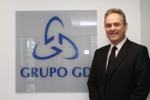 GLAUCO DINIZ DUARTE  Grão