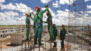GLAUCO DINIZ DUARTE - Governo reduz carga tributária para a construção civil